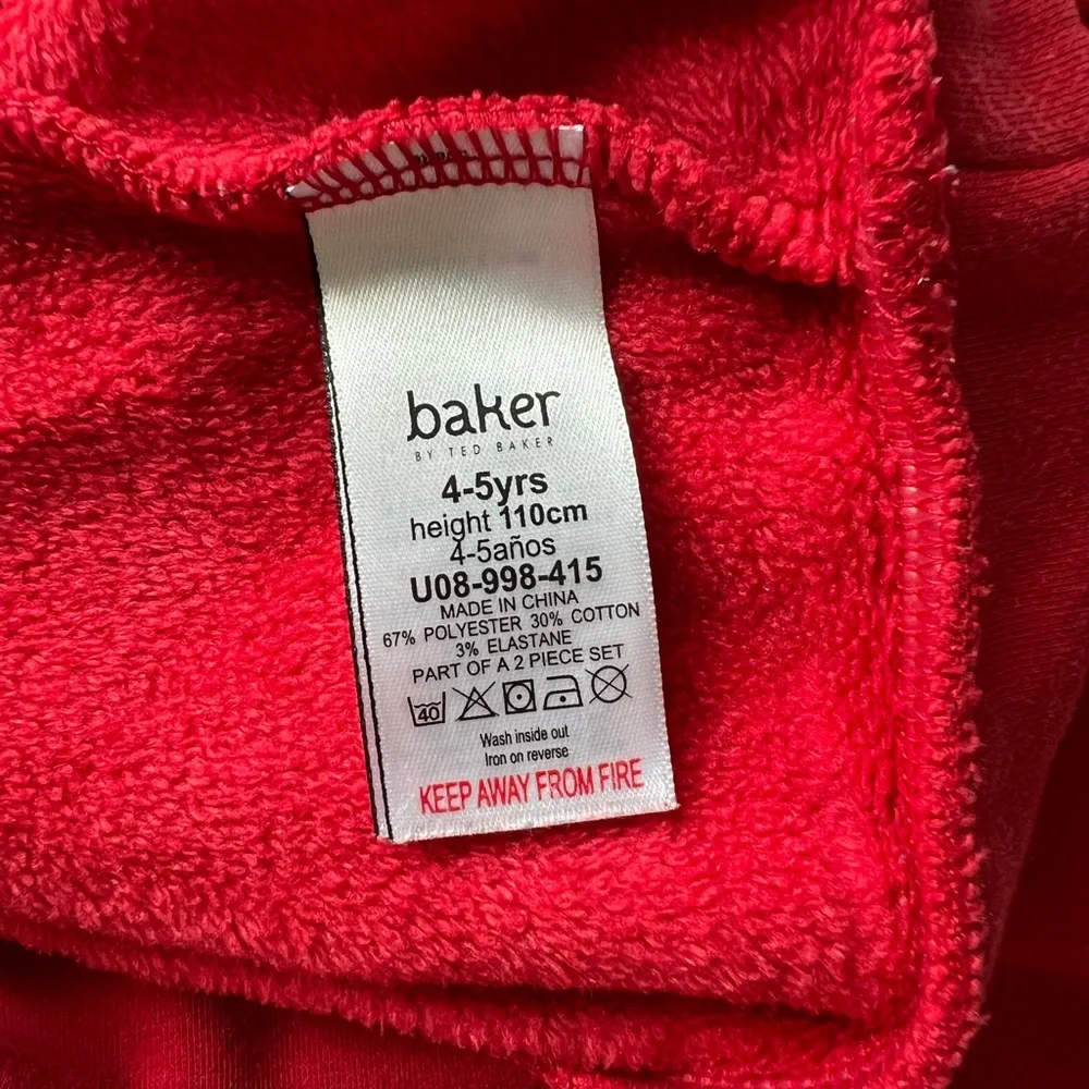 Ted Baker: Girls Red Sweater with Appliqué Flower Detail: Size 4-5 years - Picture 4 of 9